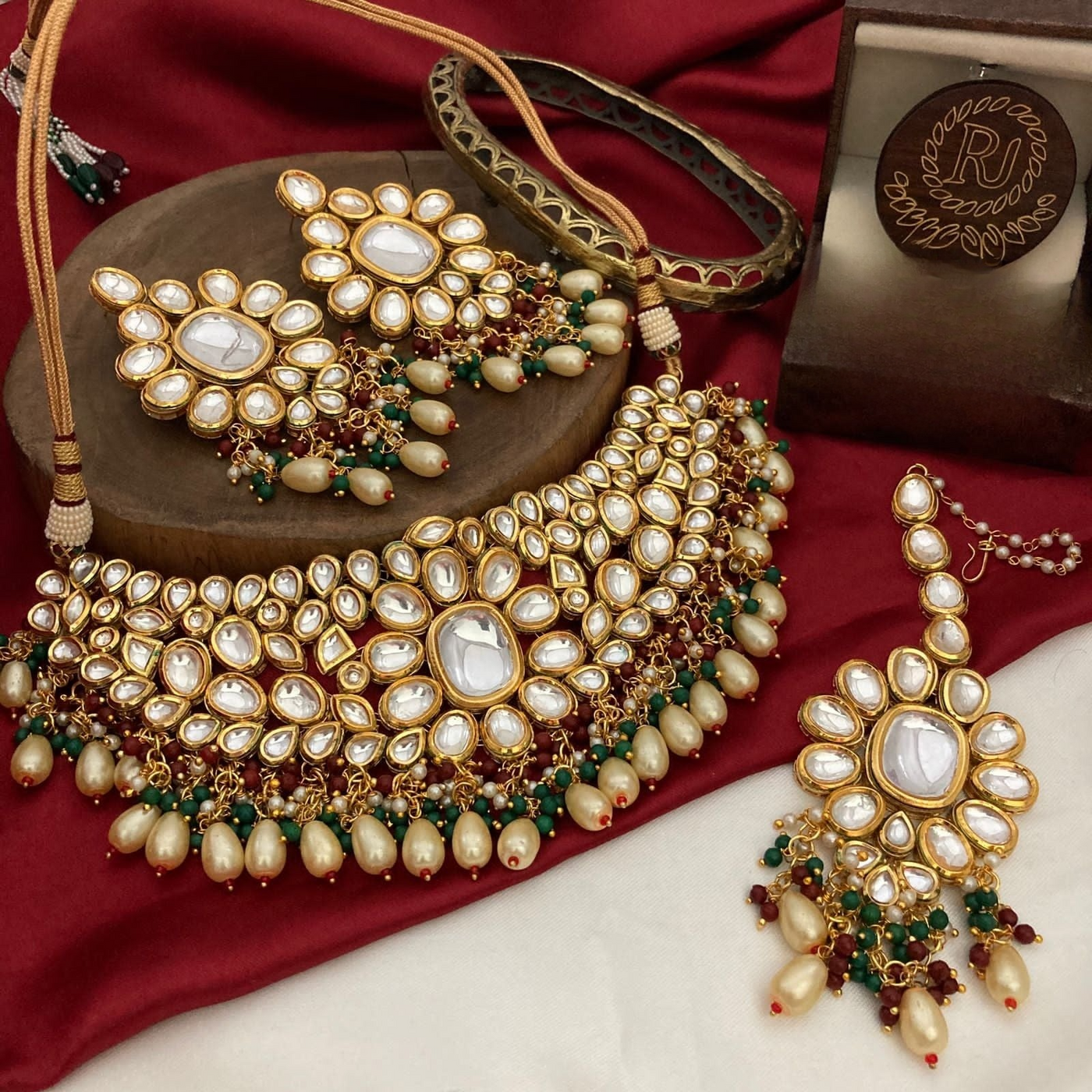 Kundan Necklace Set