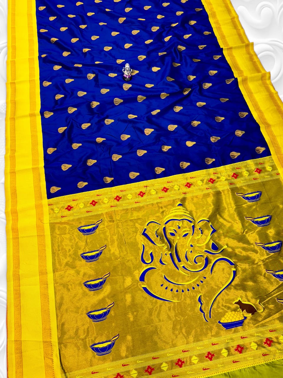 Modak Ganesh Paithani Saree