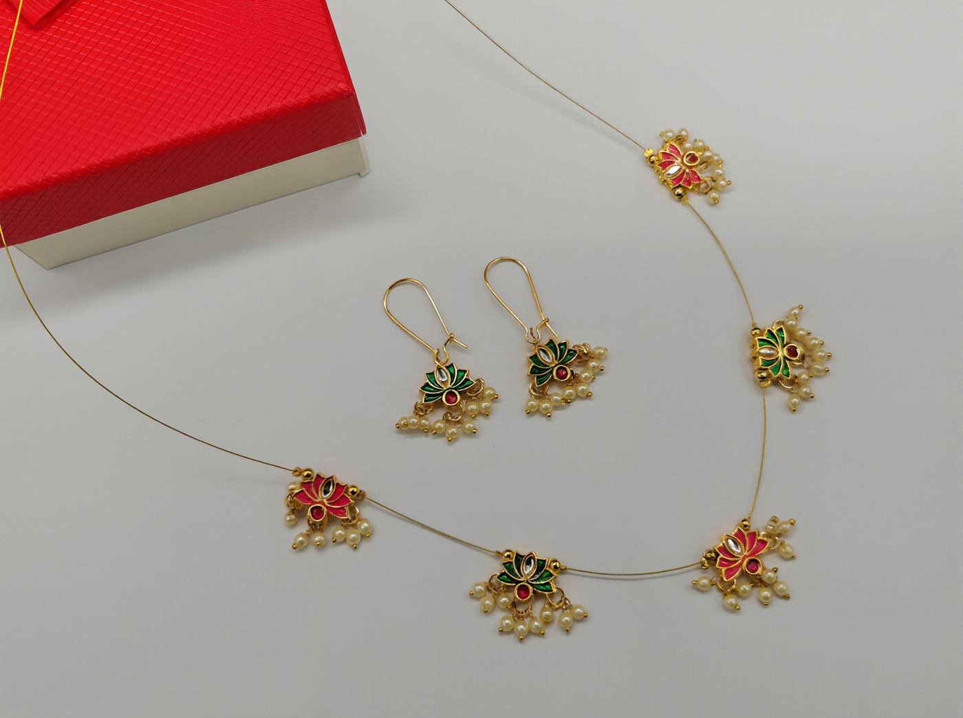 Invisible Necklace - 10