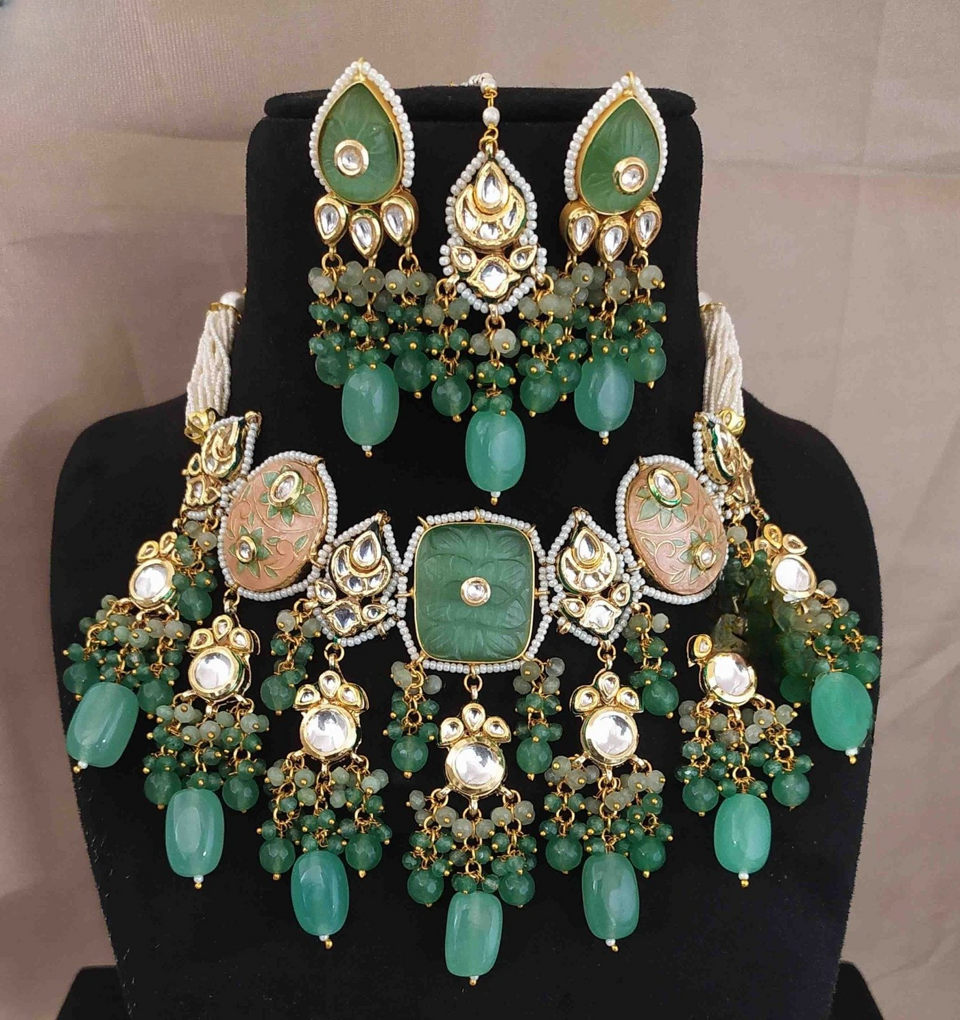 Kundan Choker Necklace