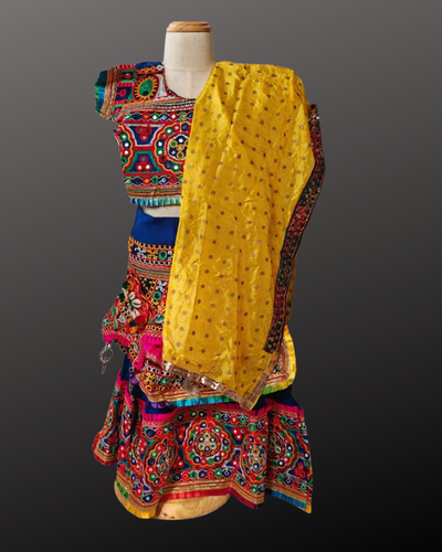 Navrati/Garba  Ghagra Choli -  Size 22 (Age group 3,4, 5 years)