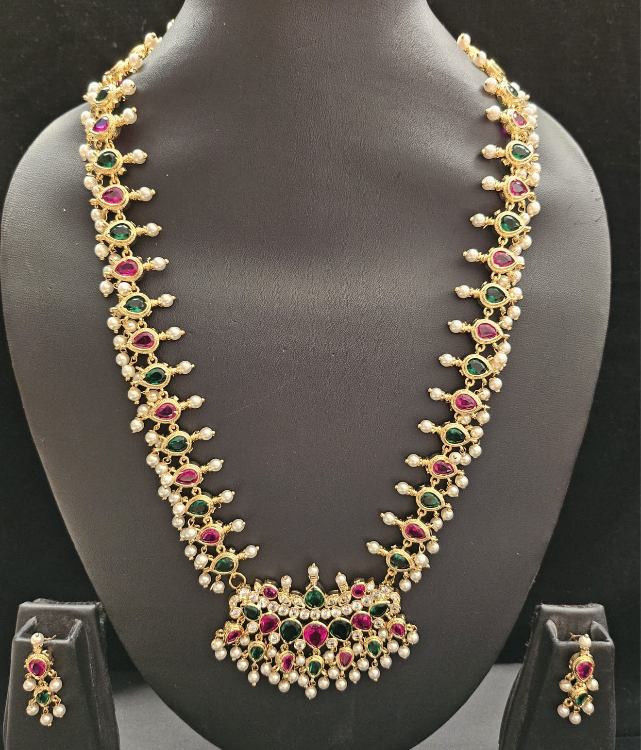 Tanmani Necklace Set - Long  [MUNOV31]