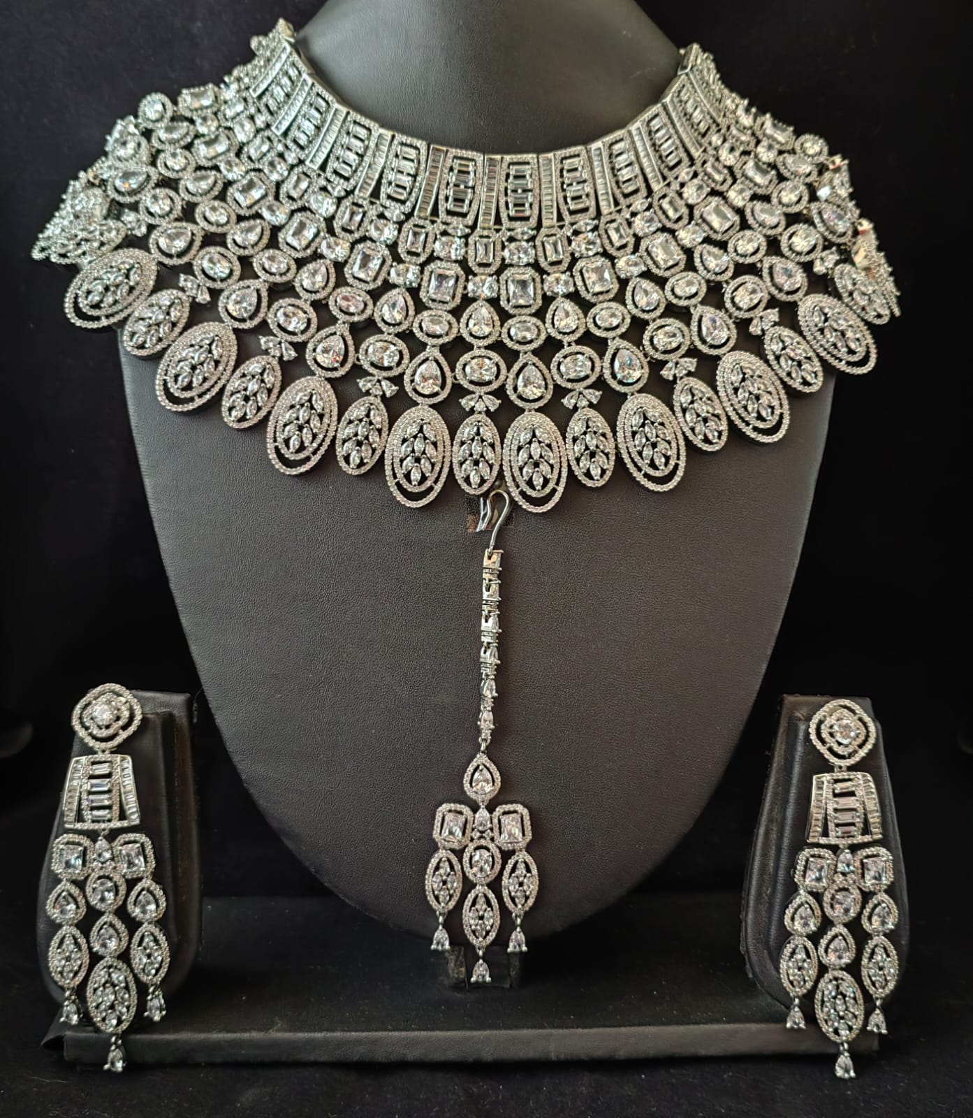 American Diamond Choker set with Maang tikka