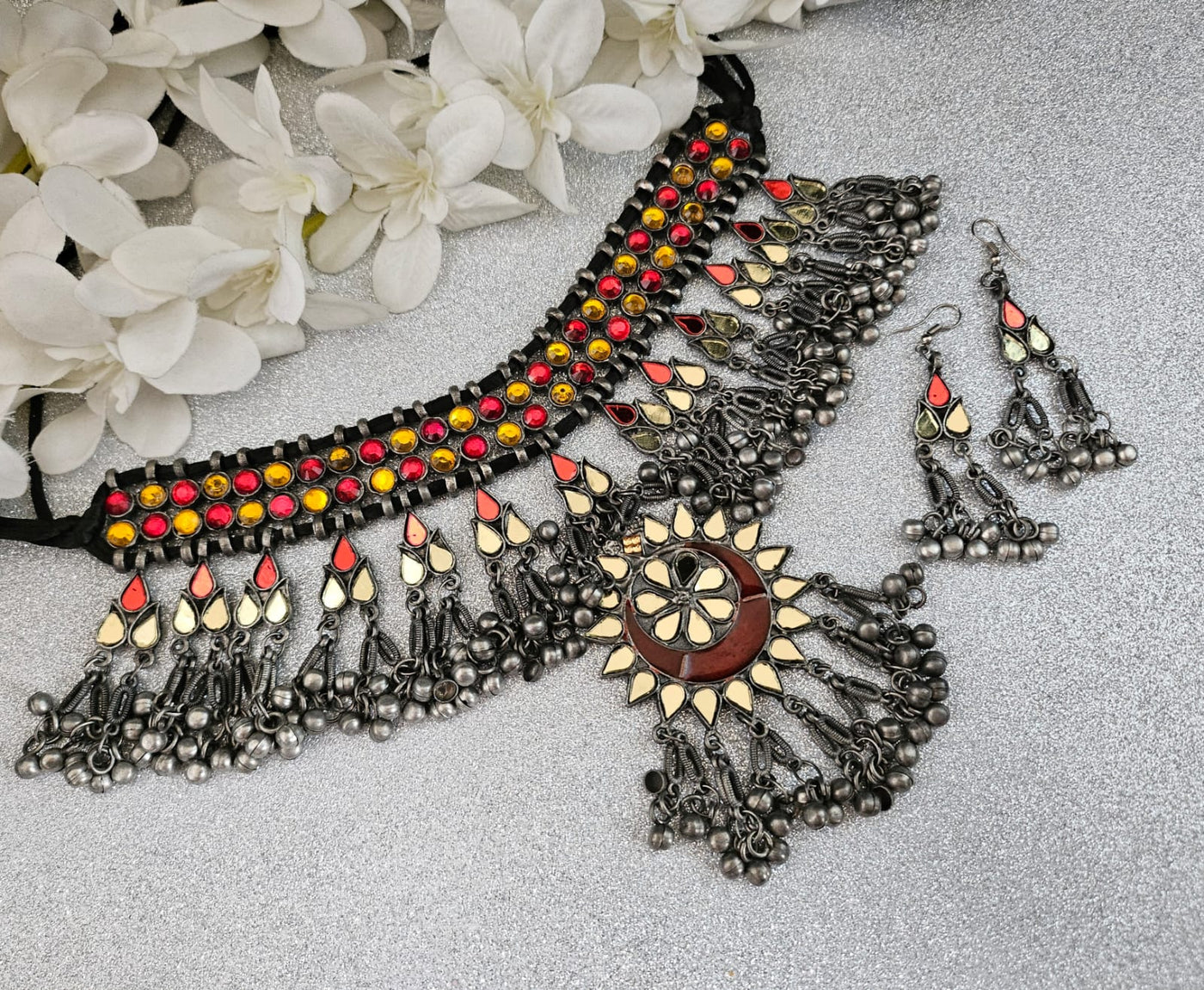 Afghani Black Polish Choker