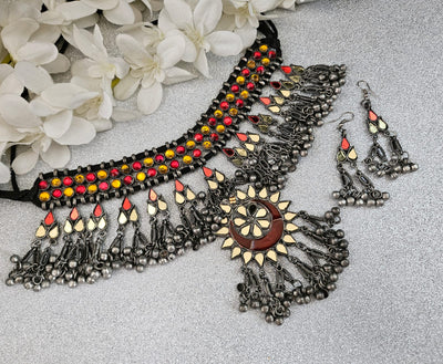 Afghani Black Polish Choker