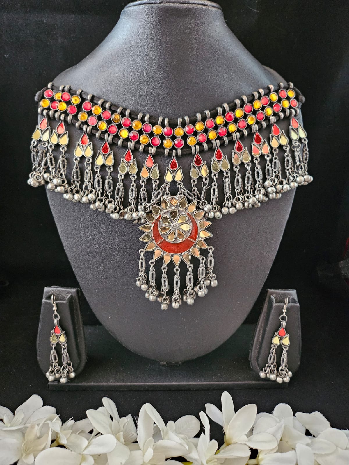 Afghani Black Polish Choker