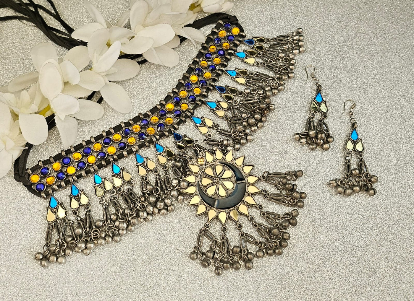 Afghani Black Polish Choker