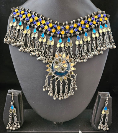 Afghani Black Polish Choker
