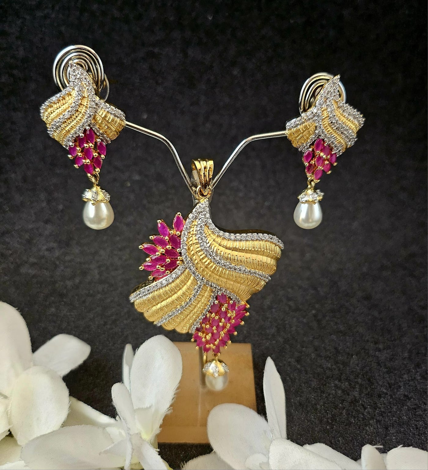 American Diamond Pendant Set