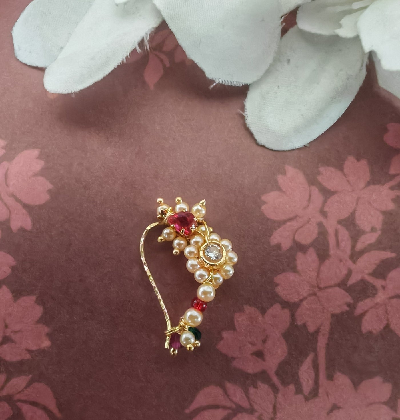 Maharashtrian Traditional nath/nosepin Pierced