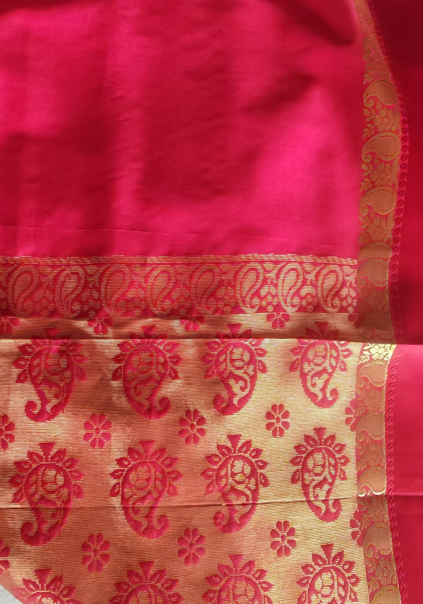 Bengali Lal Paar | Lal Paat | Garad Woven Tussur Silk | Art Silk Saree | Praagneek