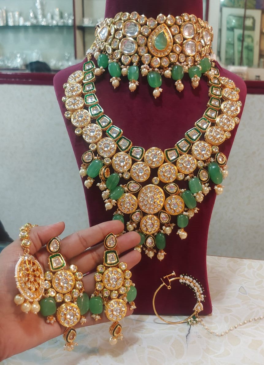 Kundan Necklace Set - Women Jewellery - Shop now at Praagneek.com